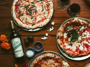 Dodichi Pizza & Wine