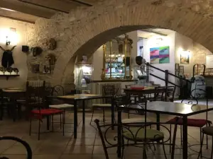 Hosteria Nova Baccanale Cafe
