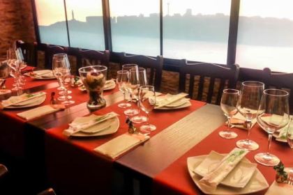 Nova Lua Chea Vinoteca