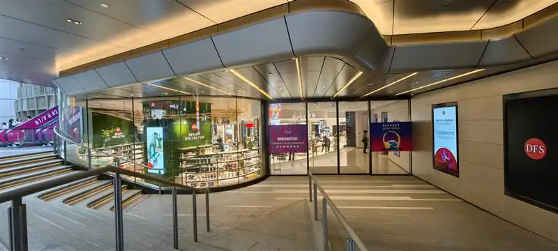 鄰近DFS迪斐世香港銅鑼灣店（美粧世界）的酒店