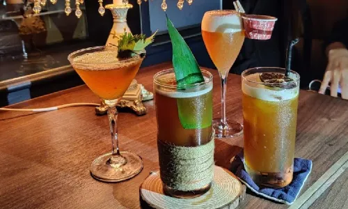 Book ing bar