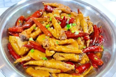 何小姑虾蟹楼(青年中路店)