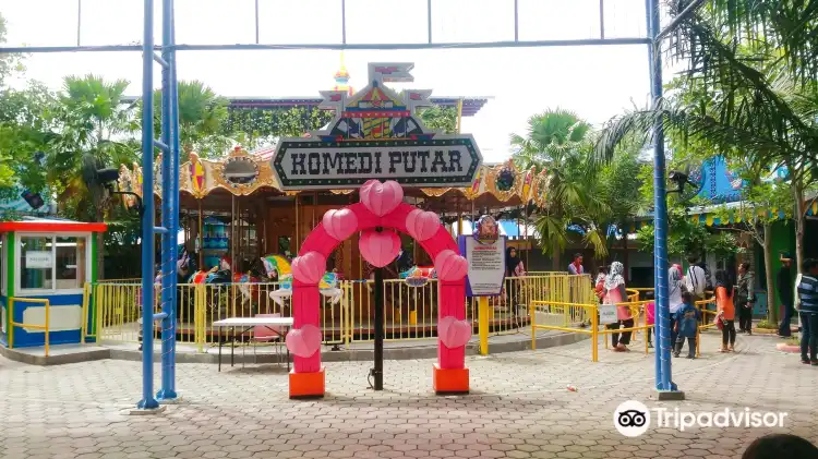 Hôtels à : Bojonegoro
