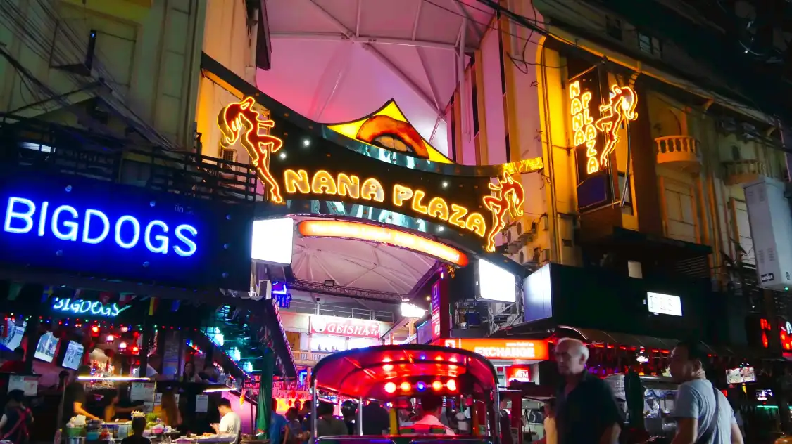 Hotels near Nana Plaza