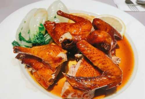 FAT SIU LAU