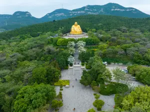 Qianfo Mountain Scenic Area