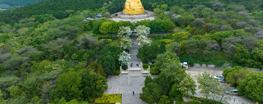 Qianfo Mountain Scenic Area