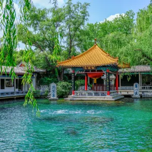 天下第一泉風景區