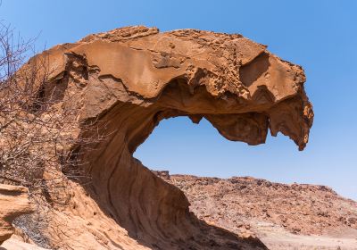 Twyfelfontein or /Ui-//aes