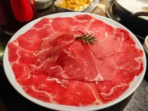 拨红霞茶语火锅(文汇路店)