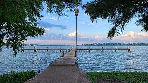 Парк Уайт Рок Лейк