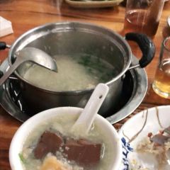 YUECHENJI User Photo