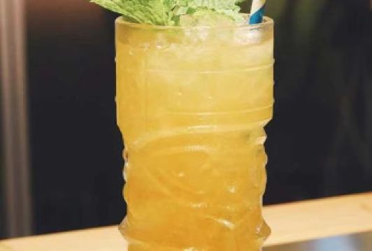 Les Antiquaires User Photo