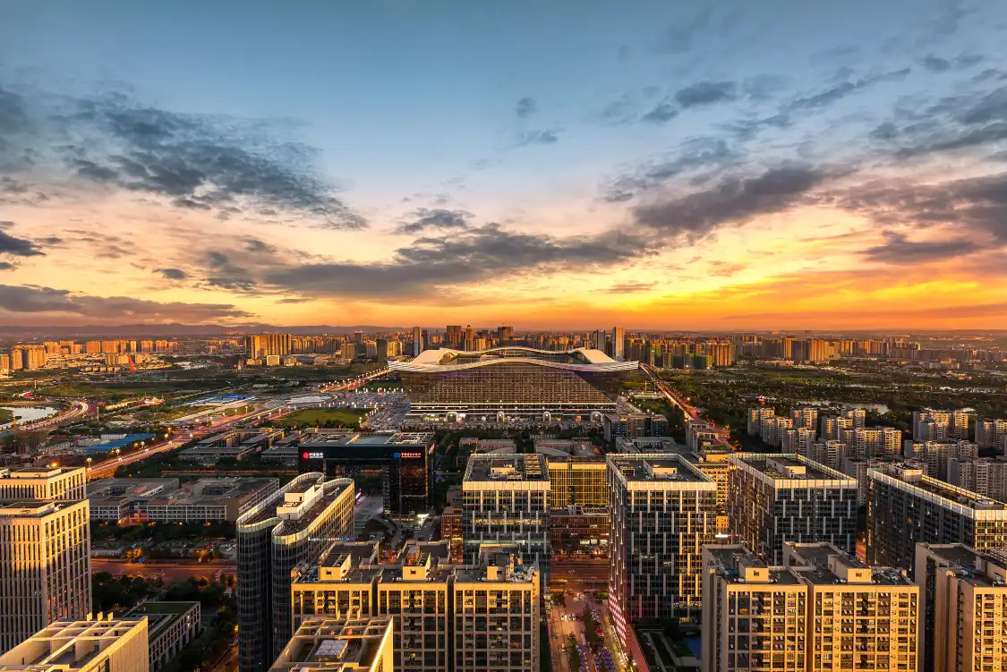 Hotels near Chengdu Global Center