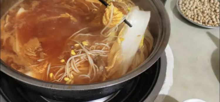 贵州凯里香草红酸汤