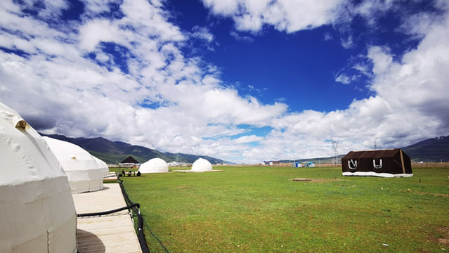 Arre Wetland Tent Camp
