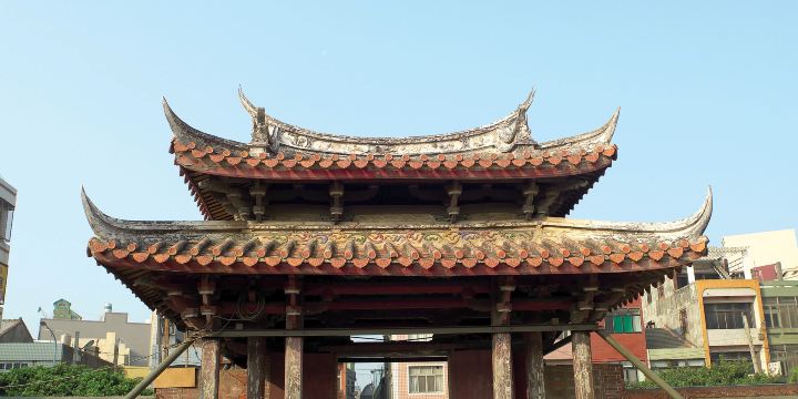 Lugang Longshan Temple