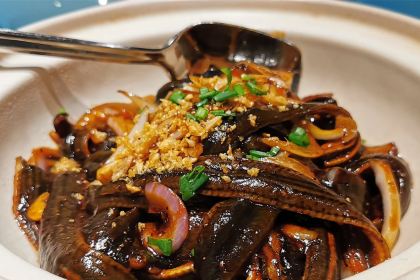 7 Eat 8 Bar Sunshine Restaurant