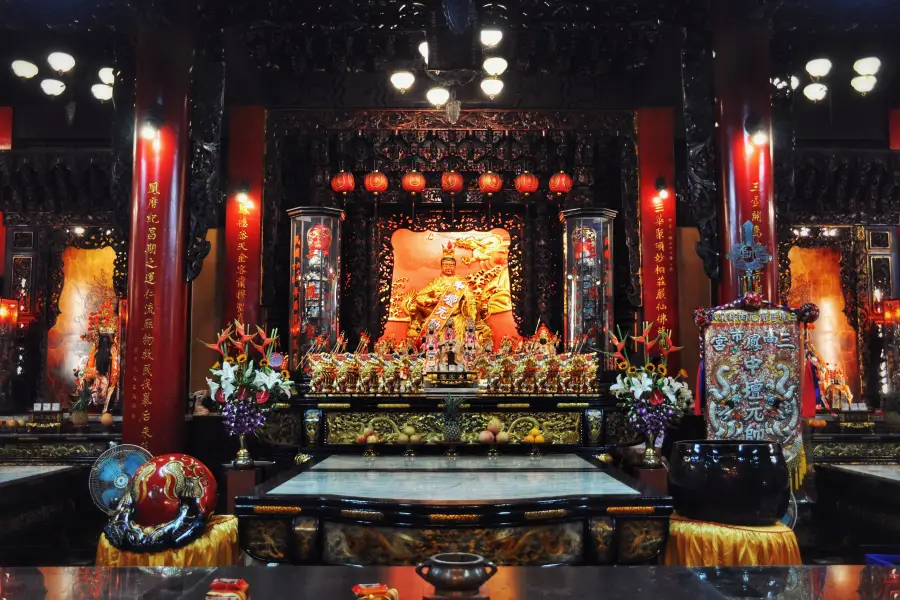 Sanfong Temple