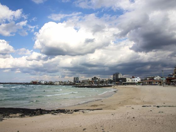 Hyeopjae Beach