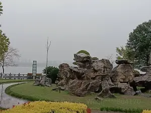 黃石江灘公園