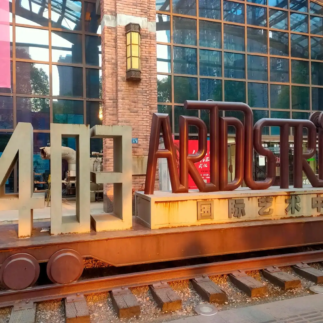 Hotels near 403 Art District