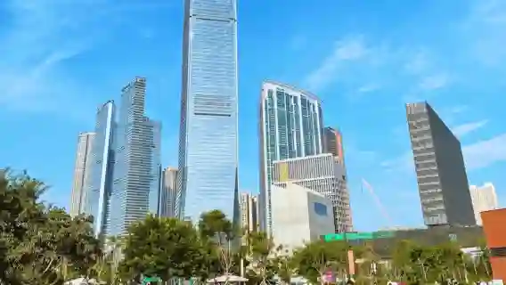 香港太平山頂+維多利亞港+星光大道+金紫荊廣場+香港會議展覽中心一日遊