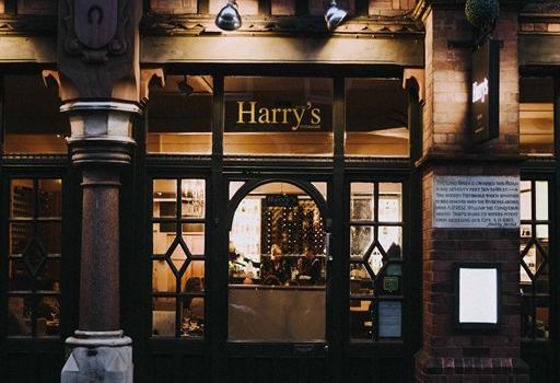 Harry's Restaurant