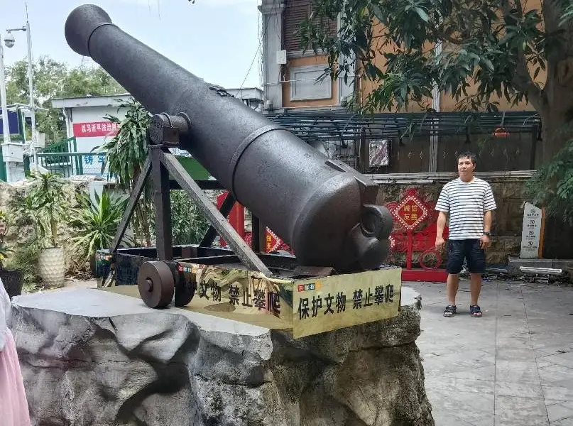 Hekou Uprising Memorial Hall (Northeast Gate)