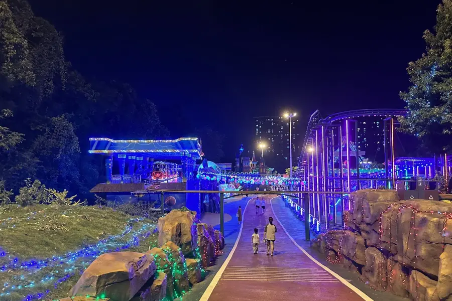 Xiaoxiang Gongyuan- Theme Amusement Park