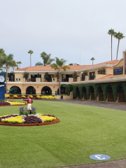 Del Mar Thoroughbred Club