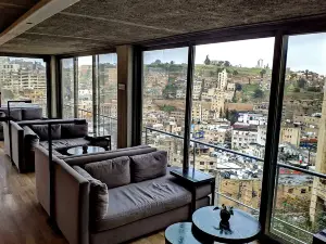Top 5 Restaurants for Views & Experiences in Amman