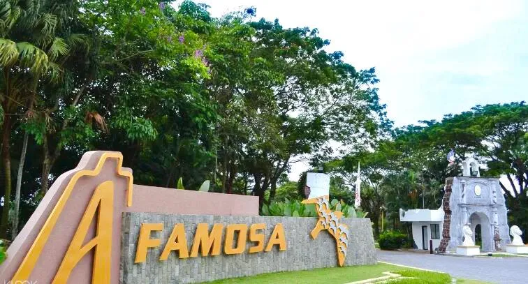 1_A' Famosa Safari Wonderland