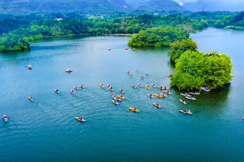 Baishui Lake