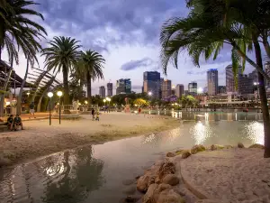 10 Điểm vui chơi về đêm Hàng Đầu Tại Brisbane