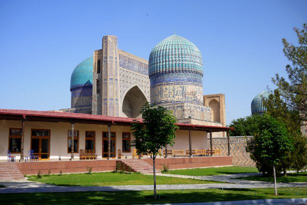 Bibi-Khanym Mosque