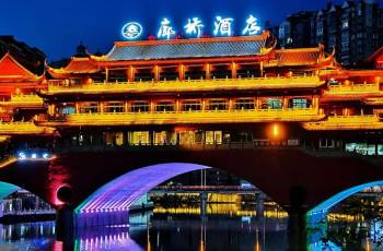 達州的熱門夜間人氣景點