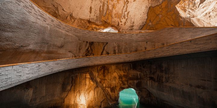 Huangyan Grottoes