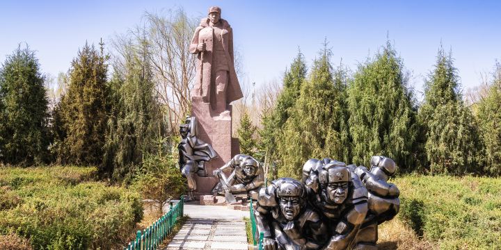Jiangjunlou Park