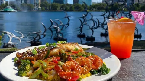 Relax Grill in Florida