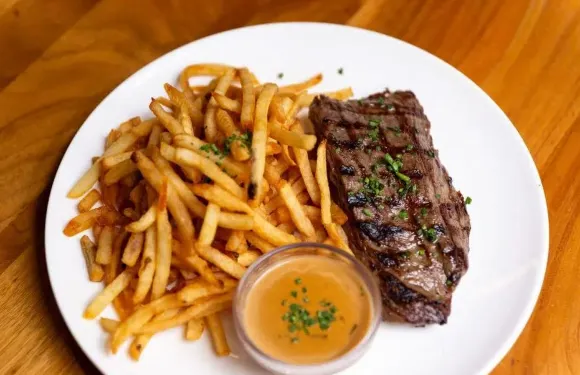Vieux-Port Steakhouse