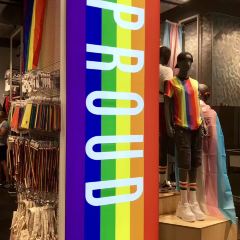 Red Light Bar User Photo