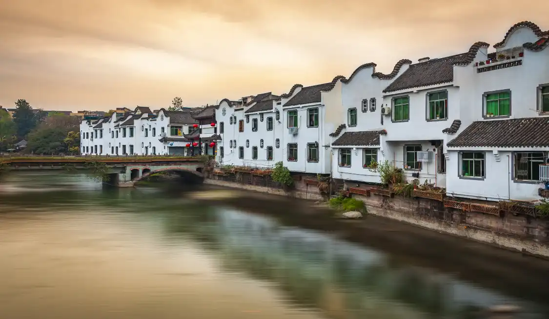 Hotels near Sandaoyan