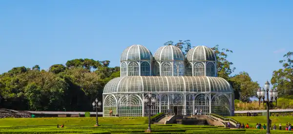 Hotels near Cristal Palace