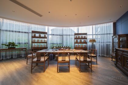 Zheng YuanShang Hai GongGuan