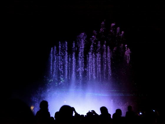 Dubai Fountain