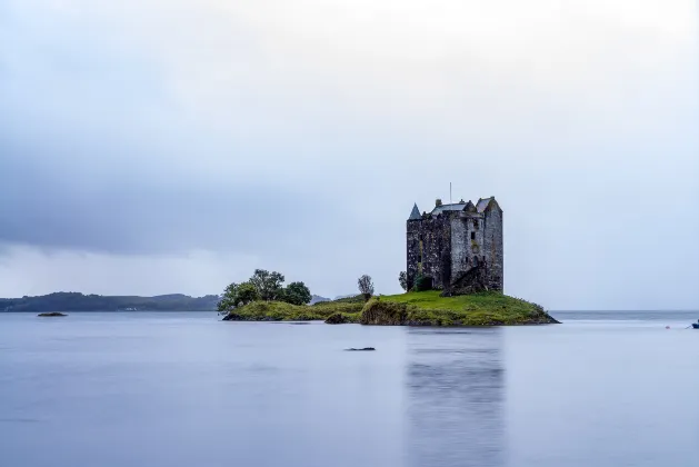 Отели с услугой парковкой в г. Скай