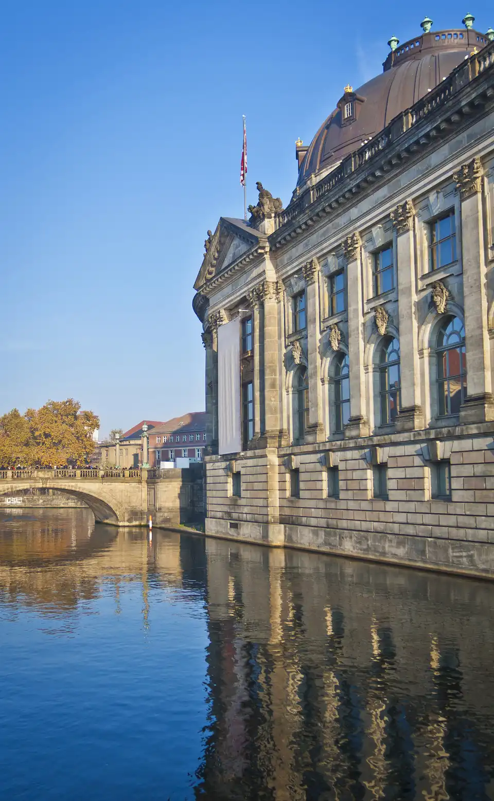 2_Museum Island