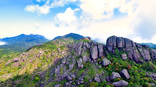 Shiniu Mountain Scenic Area