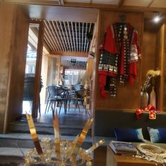 西江千户苗寨裸隐画山·秋间里度假别院·餐厅 User Photo